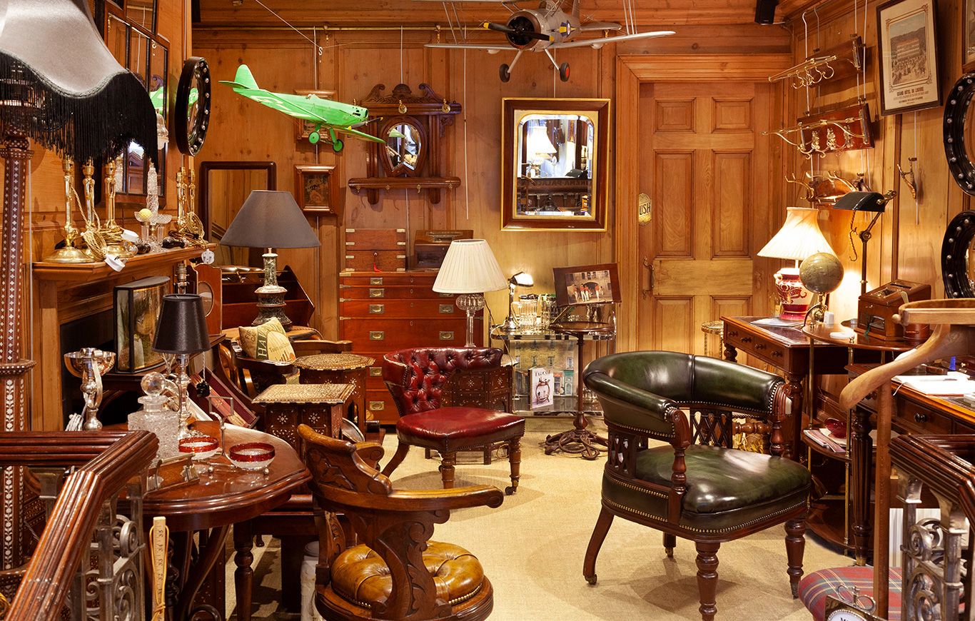 David Griffith Antiques - Camden Passage, London